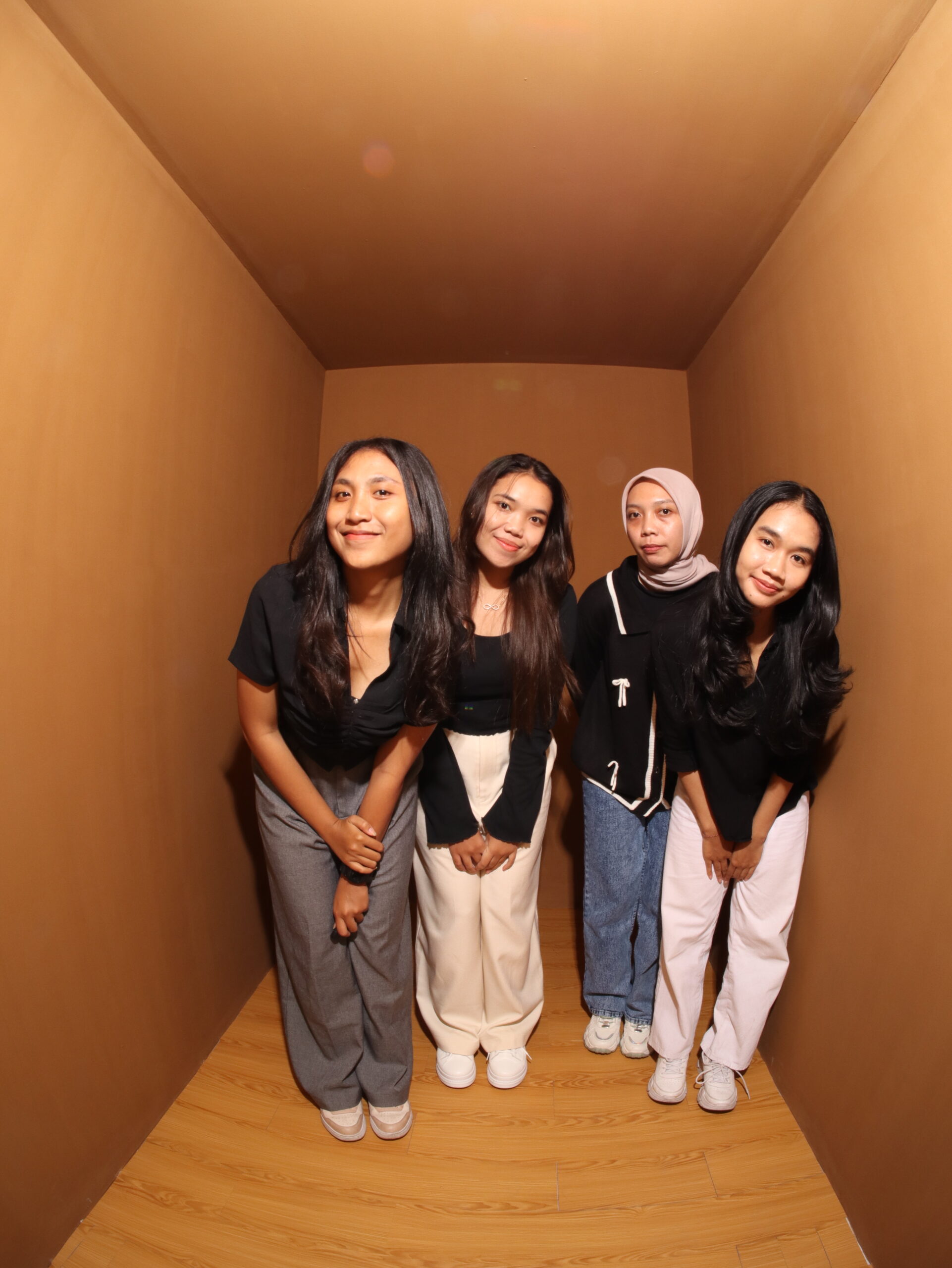Photobox Brown